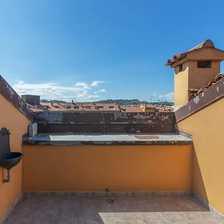 New!apt 2 Min Walk From Central Station Apartmán *