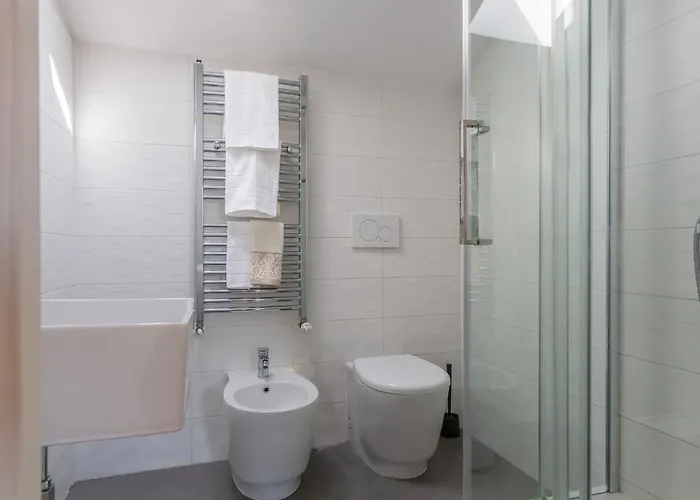 New!apt 2 Min Walk From Central Station Appartement Bologna