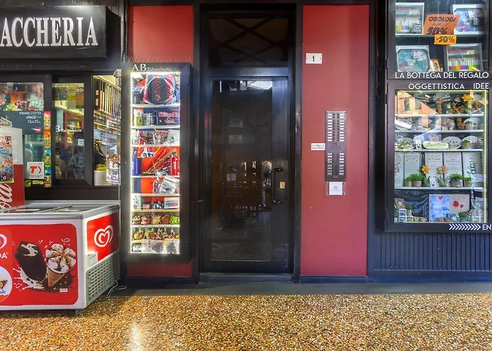 New!apt 2 Min Walk From Central Station Appartement Bologna