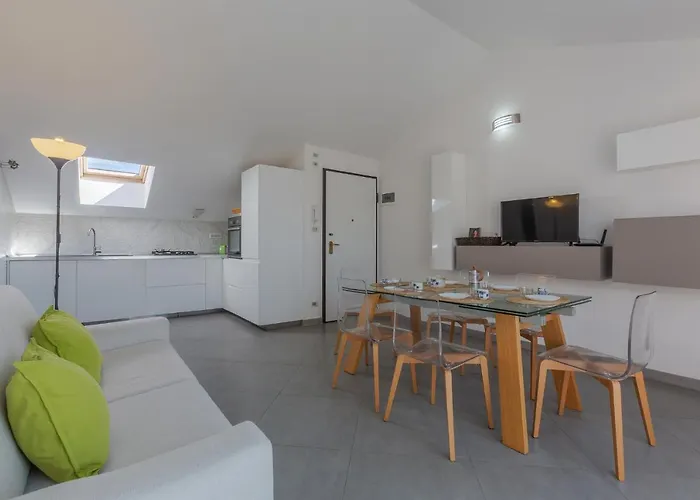 Apartment New!apt 2 Min Walk From Central Station Bologna